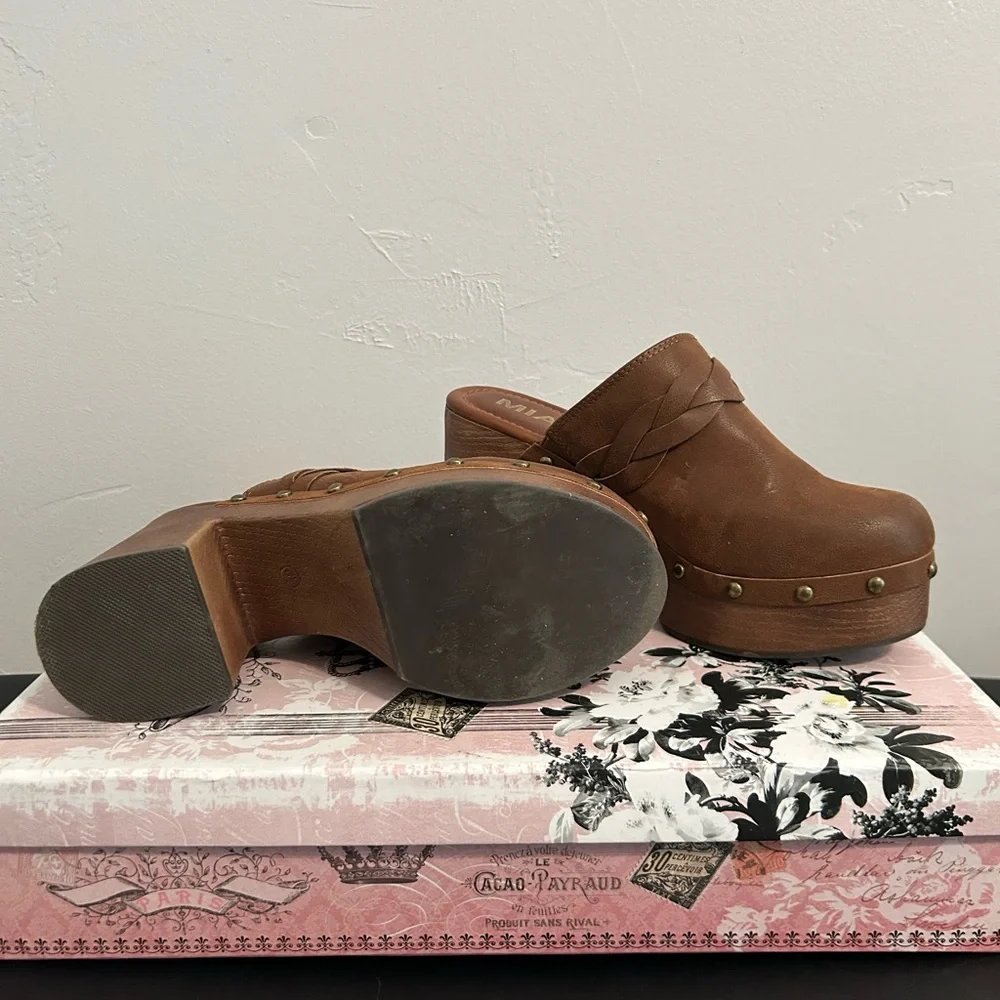 Mia Brown Leather Clogs - Picture 4 of 5